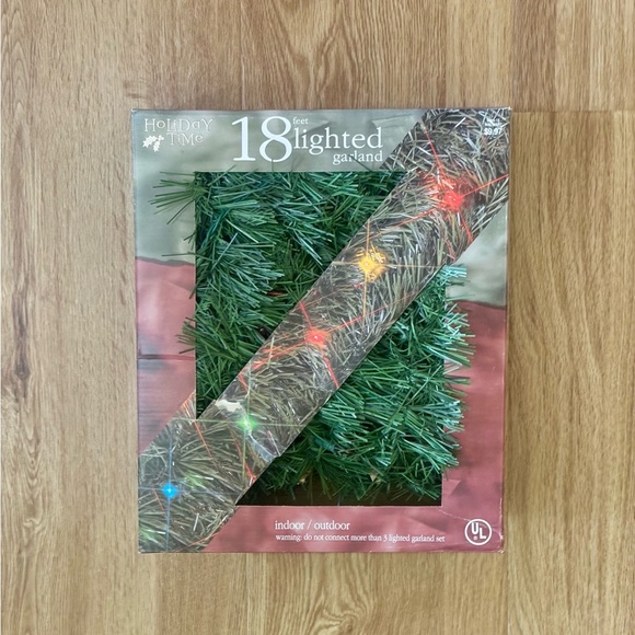 Holiday Time 18ft Lighted Garland with Red Green and Blue Lights NEW - Picture 2 of 5